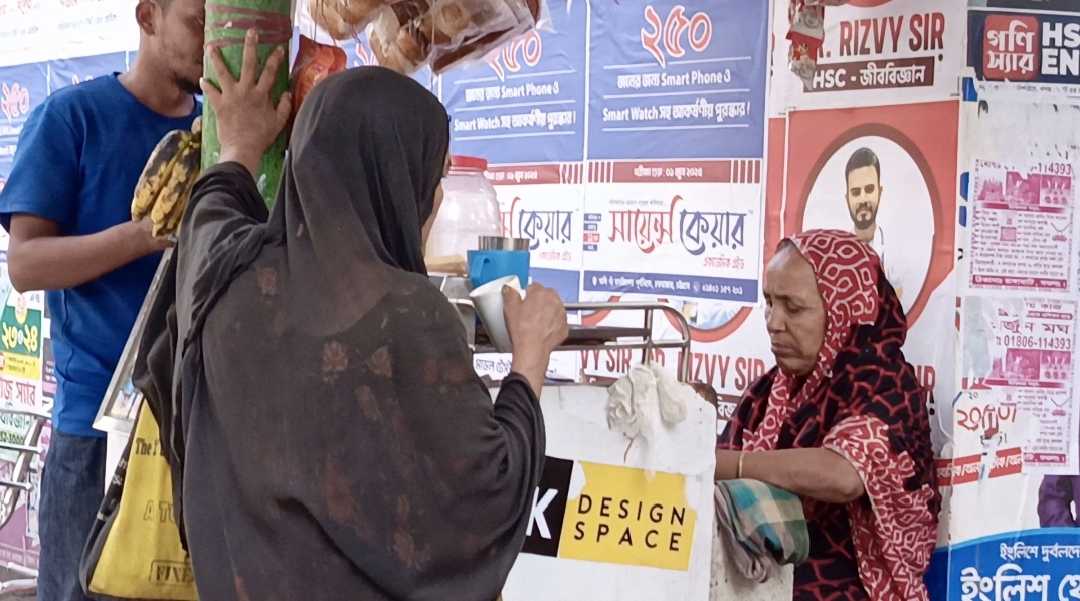 হার না মানা সৈনিক চা বিক্রেতা ছলেমা খাতুন